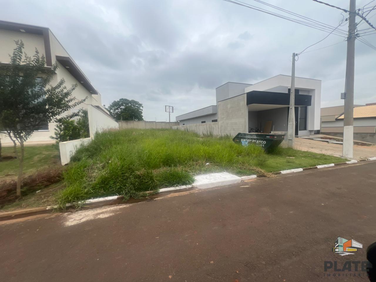 Terreno à venda, 360m² - Foto 1