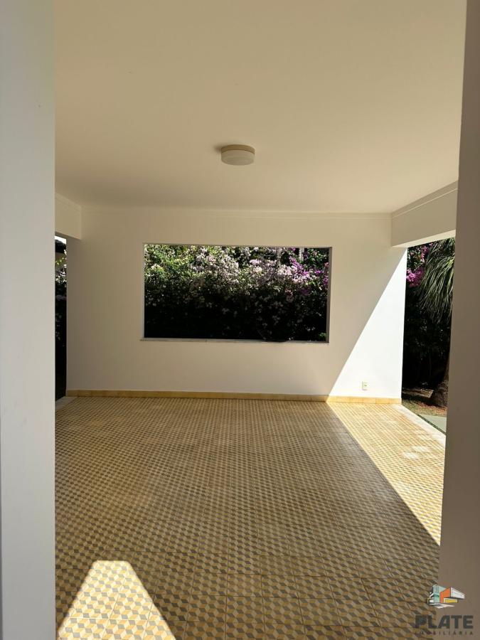 Casa de Condomínio à venda, 1000m² - Foto 3